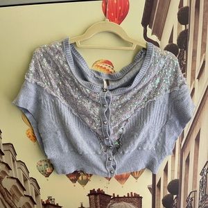 Free People sweater cardi cropped light purple